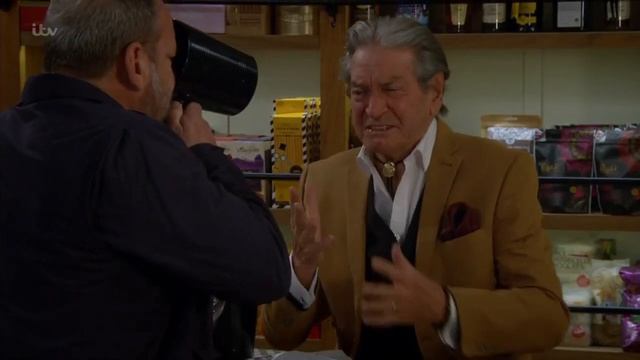 (98) Vanessa & Charity 21/4/2022 смотреть онлайн