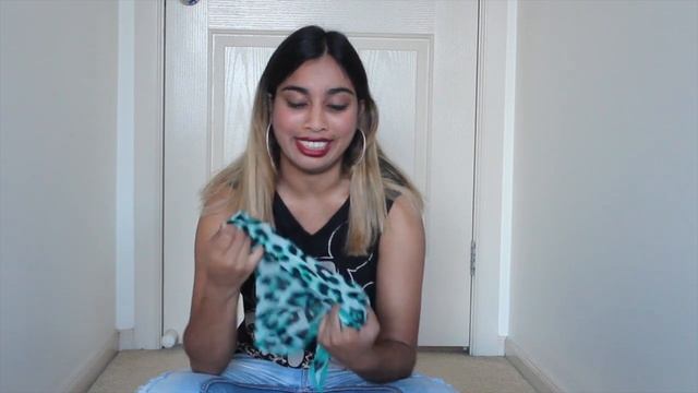 How to wear leopard print without looking like a cougar смотреть онлайн