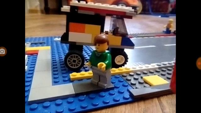 #1 Выживание человечка из Лего! Нашел собаку. смотреть онлайн