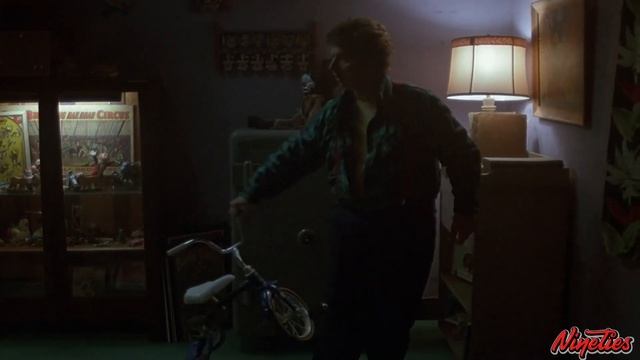 Leprechaun (1993) (Kevin Kiner - Main Title) смотреть онлайн