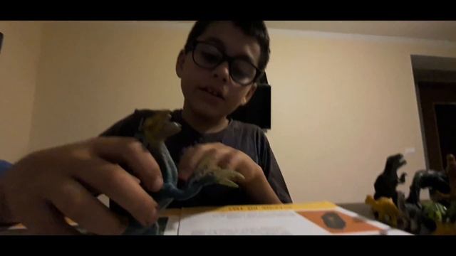 Теризинозавр смотреть онлайн