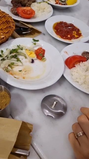 Antrikot Köfte | Vefalı Köfteci Bornova | İzmir Lezzetleri #shorts смотреть онлайн