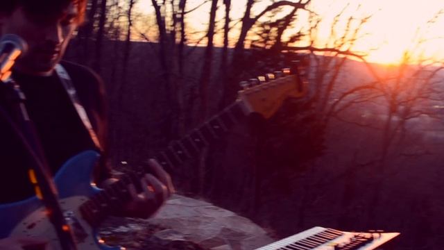 Stray Fossa - Perfectly Out of Time (Live on the Bluff) смотреть онлайн