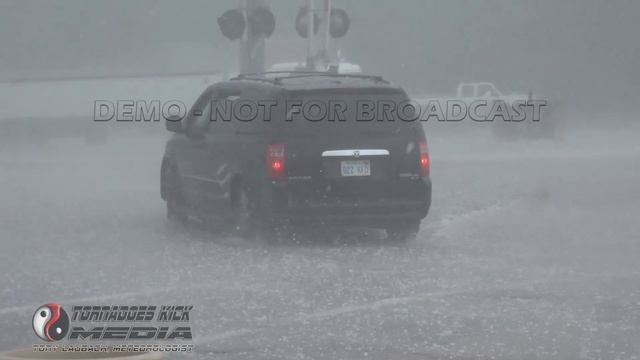 Tons of Very Big Hail Pummel Town - 6/23/2019 Ellsworth, KS смотреть онлайн