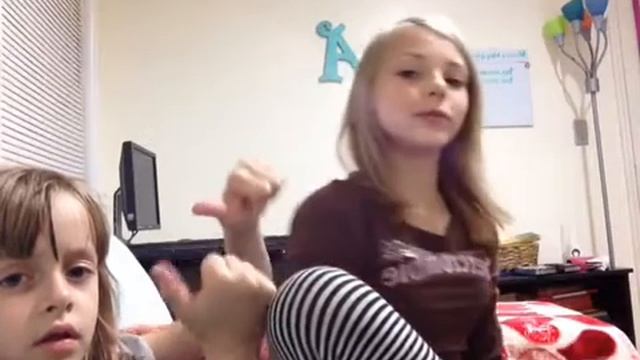 LITTLE GIRLS (DO NOT WATCH THIS) смотреть онлайн