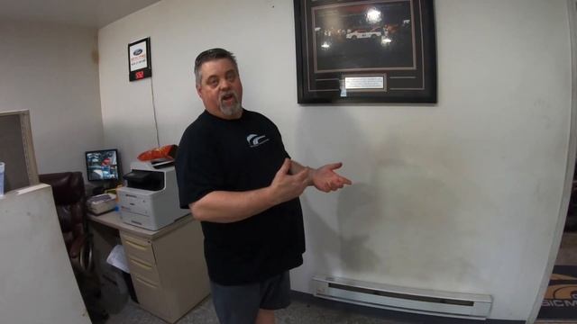 Gateway Performance Suspension Shop Tour! Bumpside Overload & Big Foot 4x4 #4 смотреть онлайн