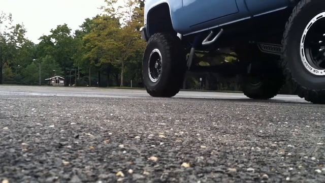 Chevy K-10 Pickup Flowmaster 40 series смотреть онлайн