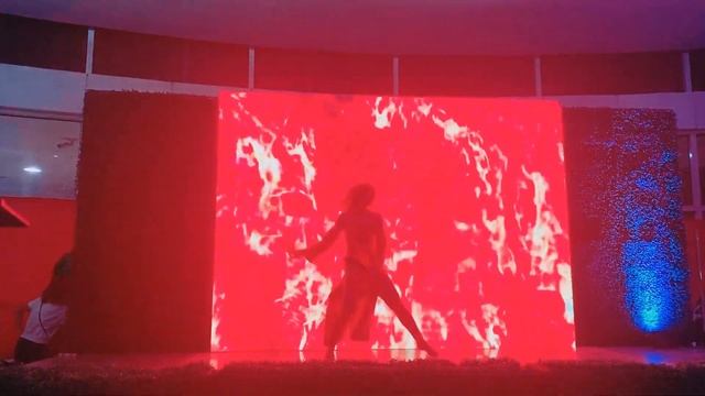 Performing as Lina of Dota 2 in Popmania 2019_Consplay Competition смотреть онлайн