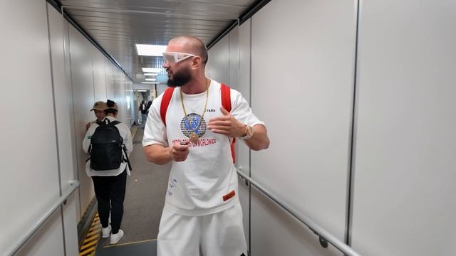 Am Pierdut Avionul + Ne-au Pierdut Bagajele In New York !! смотреть онлайн