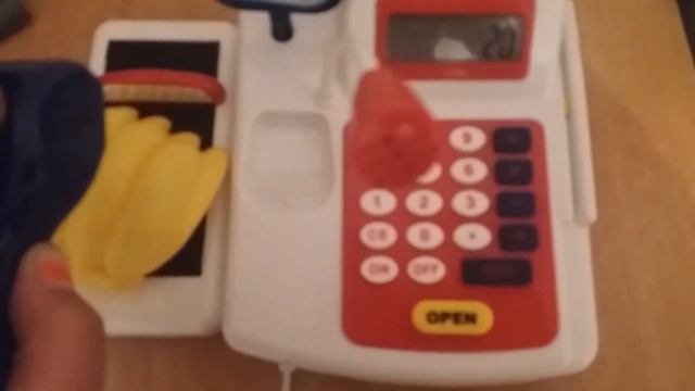 МОЙ ПОХОД В МАГАЗИН (Кролик Емили) смотреть онлайн