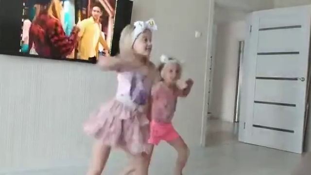 Танец для летнего лагеря:)) смотреть онлайн