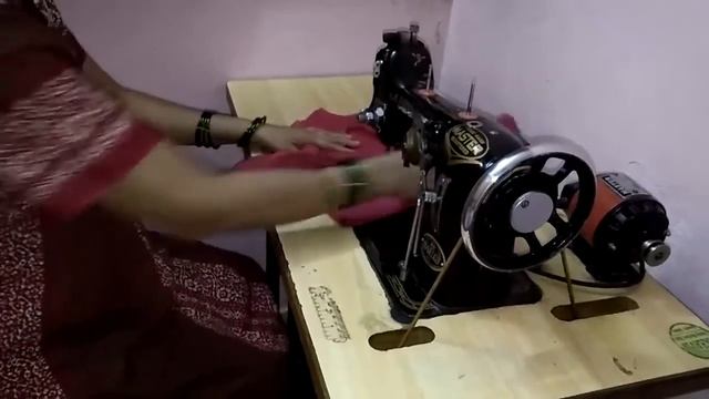 USE STITCHING MACHINE CARAFULLY1 |Short Film 2016 | Yes Foundation | смотреть онлайн