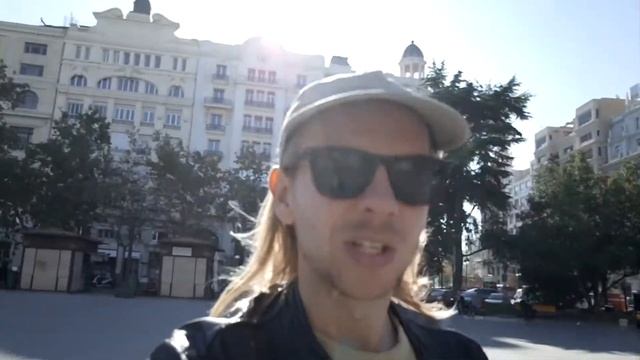 Why you should run a marathon in Valencia... смотреть онлайн