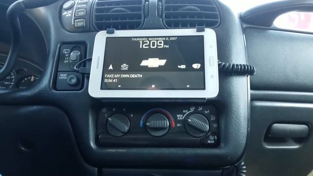 S10 Blazer Tablet Mount DIY Single Din Pocket смотреть онлайн