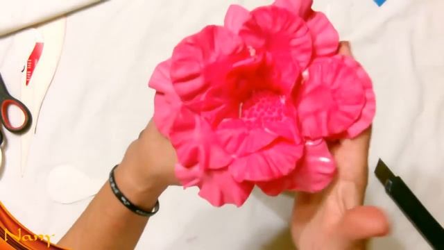 BOTELLA DE VIDRIO DECORADA EFECTO FLOR смотреть онлайн