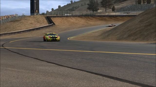 RaceRoom / McLaren MP4-12C GT3 - Sonoma смотреть онлайн