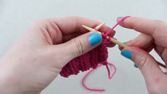 Warkocze o naprzemiennym splocie смотреть онлайн