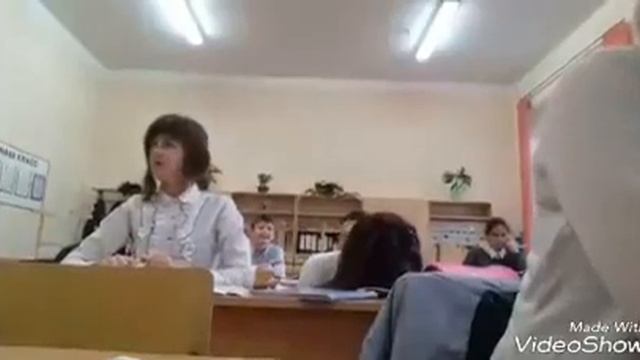Урок английского языка!!!! Мы в школе. смотреть онлайн
