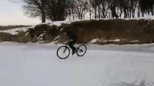 Дрифт на велосипеде смотреть онлайн
