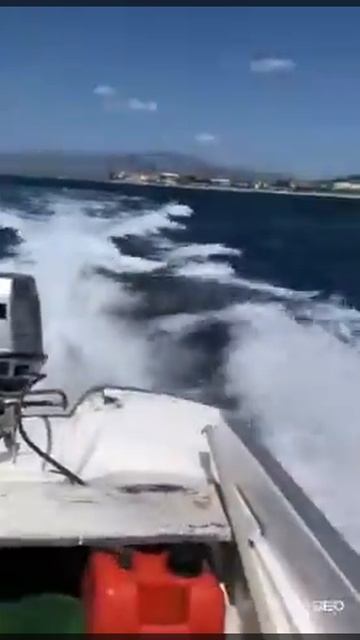 Yamaha 40 hp 2 stroke 25 knot смотреть онлайн
