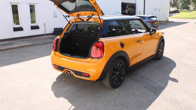 MINI HATCHBACK 2.0 Cooper S 3dr [Chili Pack] - PX18 ZRA смотреть онлайн