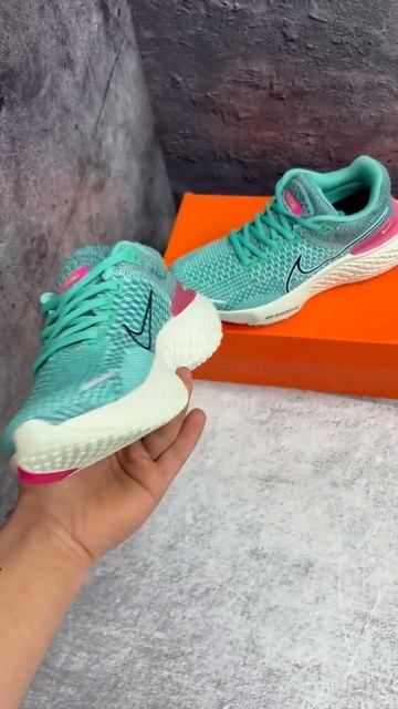 👟Кроссовки по низким ценам, для заказа пишите в телеграм канал, огромный ассортимент. Опт тоже есть смотреть онлайн