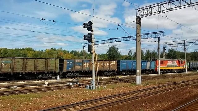 ЧМЭ3-3693 На станции Солнечная смотреть онлайн