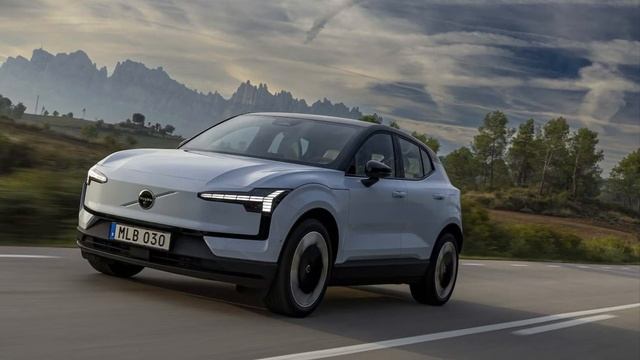 2025 Volvo EX30 Review: Innovative Design and Powerful Performance! смотреть онлайн