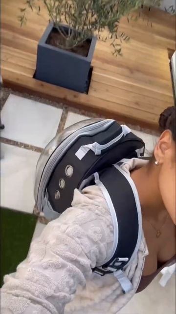 Taking my bunny to the park in his very own bunny backpack смотреть онлайн