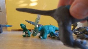 Динозавры из пластилина