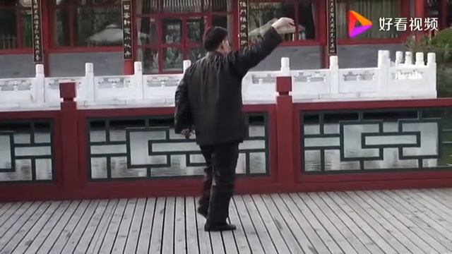 Тай Чи - елегантно, красиво, мощно - в изпълнение на Грандмайстор Чън Сяоуан смотреть онлайн