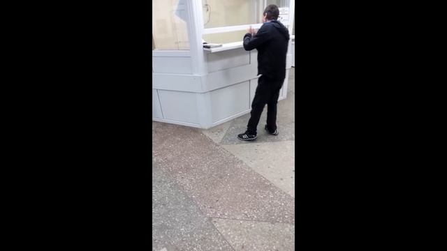 Медик проучил наглое быдло смотреть онлайн