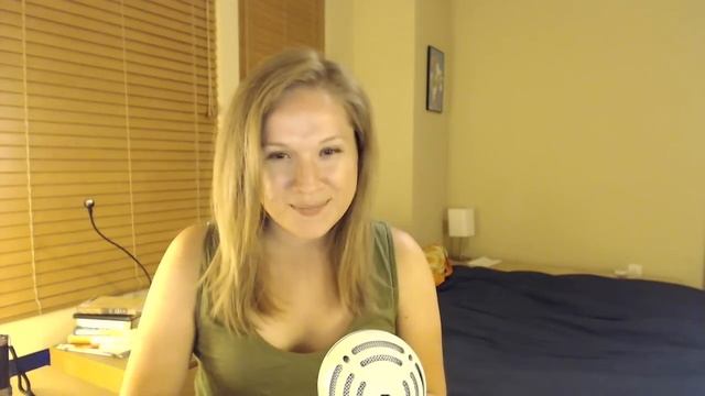 How can transgender girls feel attractive in a world that doesn't care for trans bodies? смотреть онлайн
