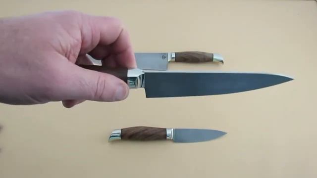 Набор кухонных ножей «КУХНЯ-1» 3-х предметный Х12МФ, комель ореха смотреть онлайн