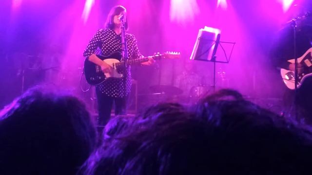 Camera Obscura - Let's get out of this country смотреть онлайн