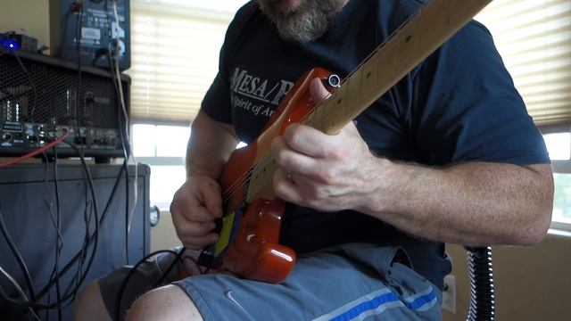 Charvel San Dimas Custom Shop & EVH 5150 III SHREDDDD.... смотреть онлайн