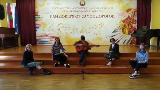 Творческая группа учащихся 8б, 9а, 9б, песня "Я - солдат" смотреть онлайн