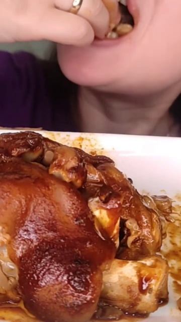 Свиные ножки#shorts смотреть онлайн