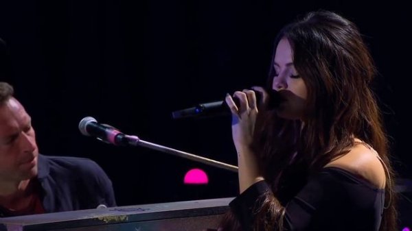 Coldplay, Selena Gomez - Let somebody go (Tradução live)