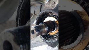 #газельбизнес  замена сальника хвостовика в редукторе.