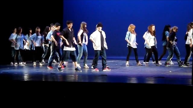 Academia Foss [Día Internacional de la Danza 2011] смотреть онлайн
