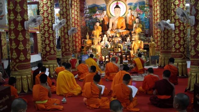 Лаос. Монастырь в Хуай Сай. смотреть онлайн