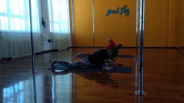 Йога, персональное занятие с Kostrikin_yoga (фрагмент) Freefly_studio, г Екатеринбург, 2020г.