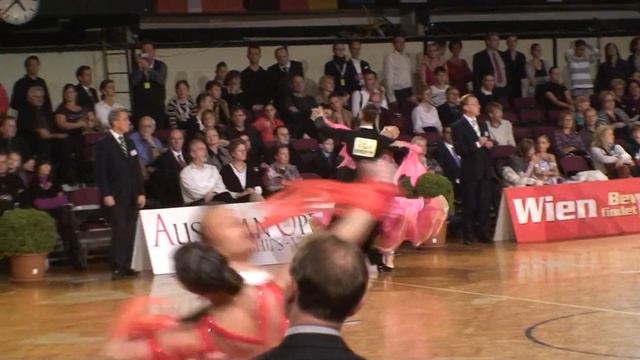 Andres Liiv & Kristin Vaha - Viennese Waltz in Austrian Open 2010 смотреть онлайн