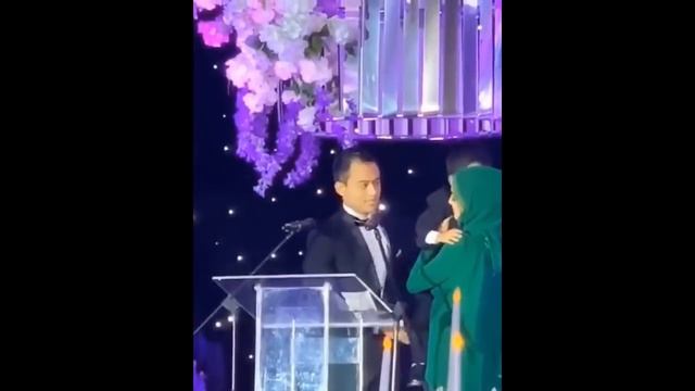 Detik Perkenalan, Pernikahan dan Resepsi Mira Filzah + Wan Emir Astar ~ SO SWEET смотреть онлайн