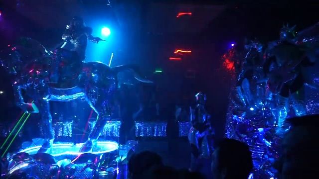 Robot Restaurant in Japan, Lady Gaga - Telephone смотреть онлайн