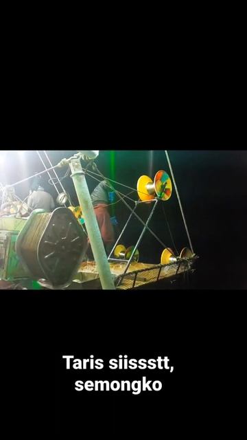 melihat cara orang narik cumi peru смотреть онлайн