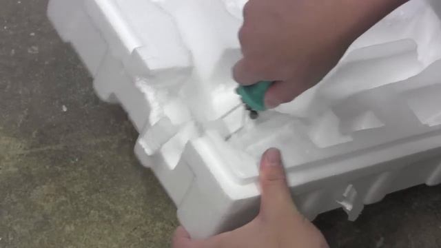 Using a Foam Wire Cutter to make Custom Foam setting for Statue смотреть онлайн