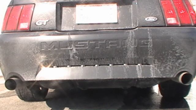 2004 Mustang GT With Magnaflow Exhaust смотреть онлайн