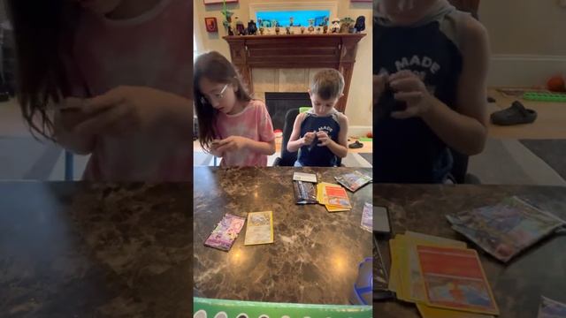 Pokémon TCG Opening Up The Pokémon Center Exclusive ETB! Big Pulls!